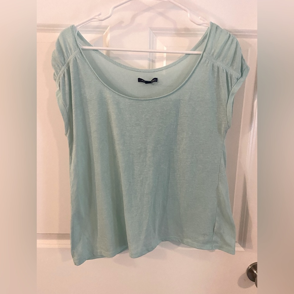American Eagle butterfly back shirt